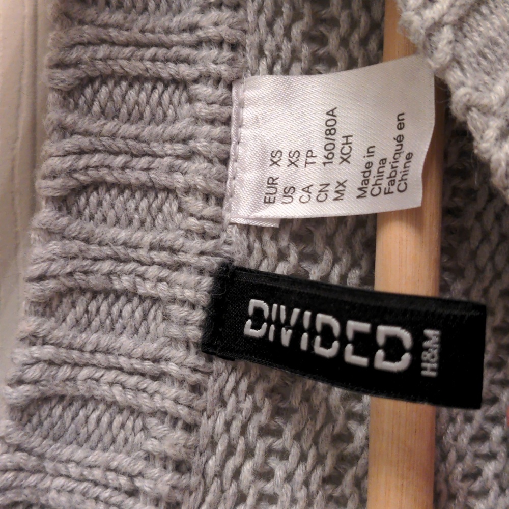 Gray sweater, women's - Picture 2 of 4